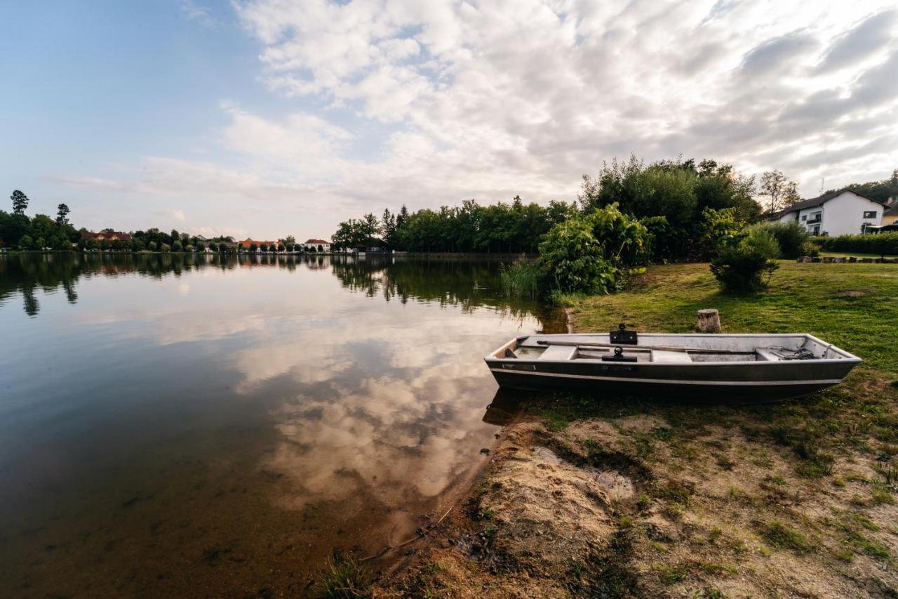 Resort Lesak Chlum u Trebone Dış mekan fotoğraf